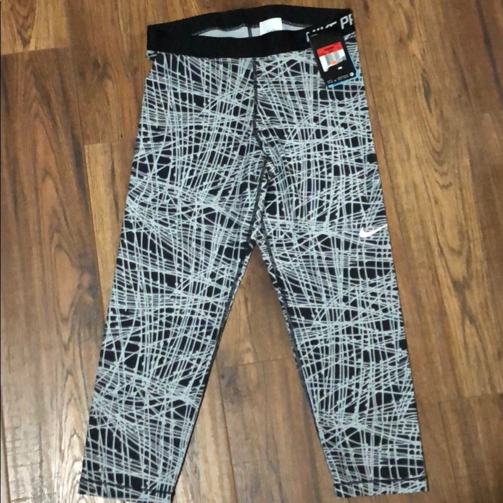Nike leggings